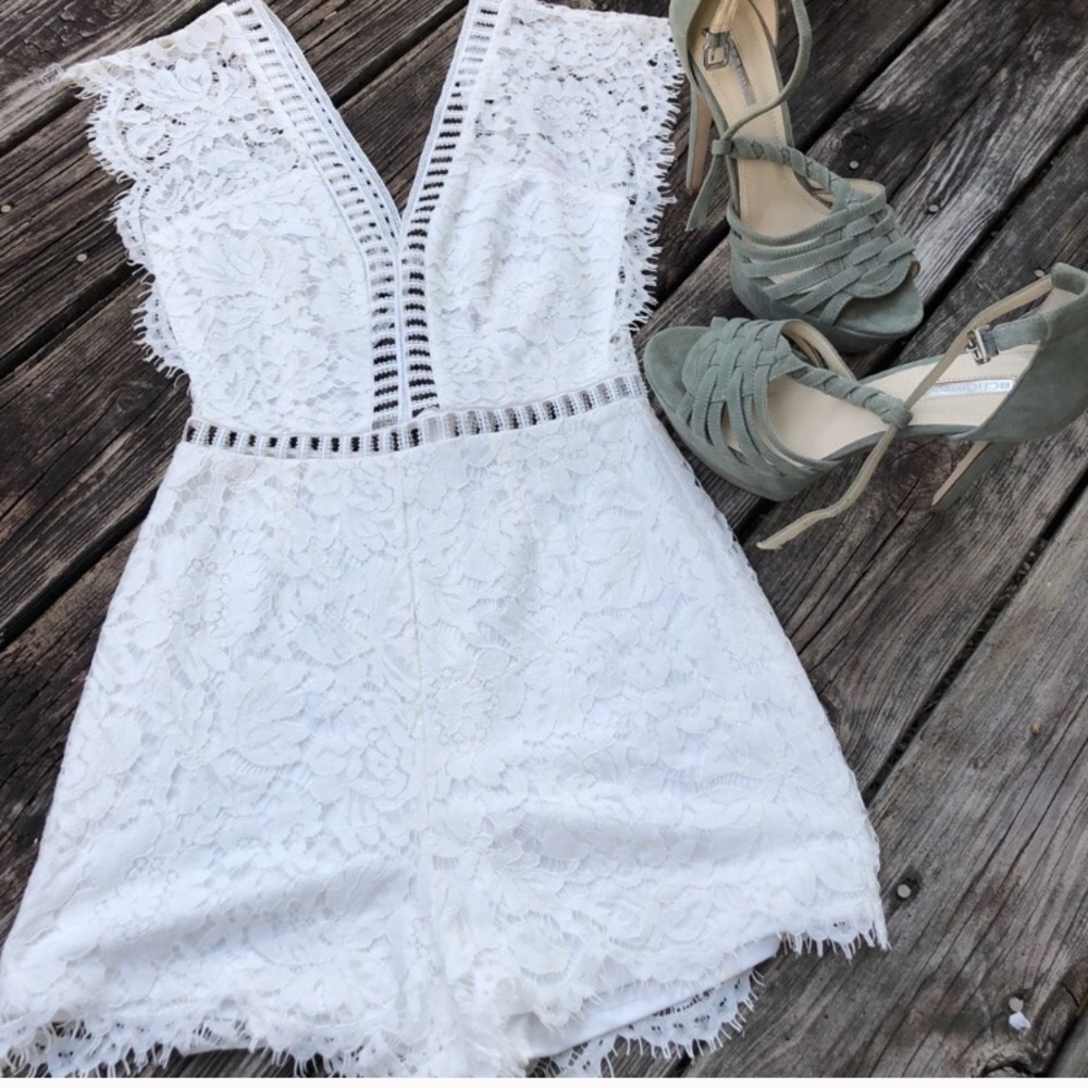 size xs white romper